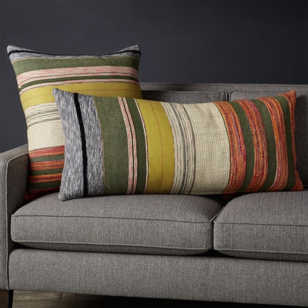 ISO Carreno Pillow